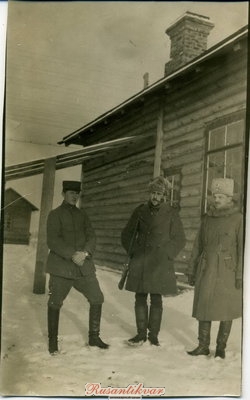 С бойцами Сев. Армии.jpg