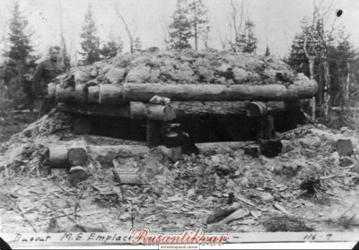 Dugout_MG_emplacement_Larla.jpg