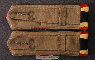 погоны-арт-кколы-реверс.jpg (4.02 МБ) 3380 просмотров погоны-арт-кколы-реверс.jpg