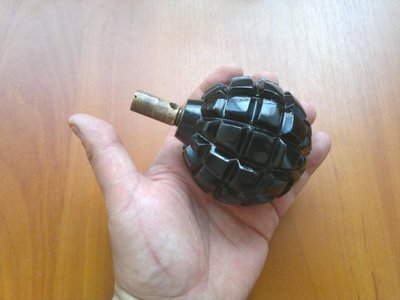 post-4851-1343235622_thumb.jpg