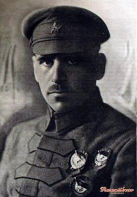 Vasiliy-Konstantinovich-Bluher-02.jpg