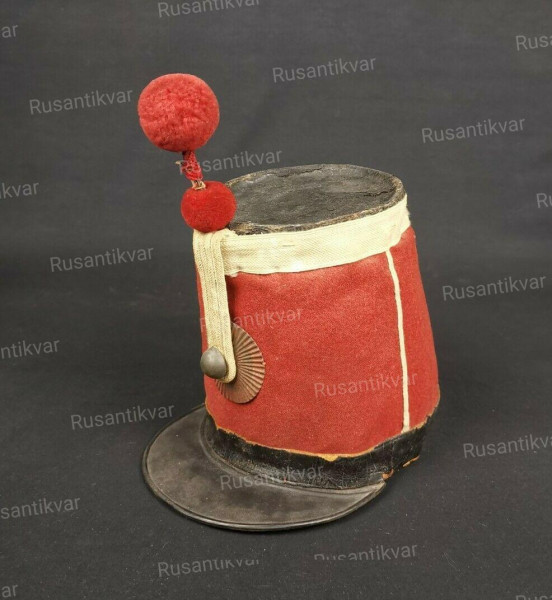 Shako-Troupe-1er-Regiment-Hussard-Modèle-1845-Second (1).jpg