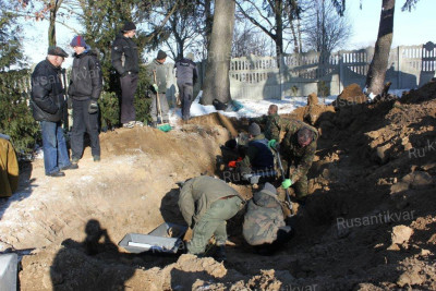 13.Русские морозы, привезенные нами в Польшу, никому не давали стоять без дела....jpg