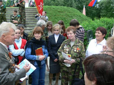 3.Виктор Демьянович всегда на боевом посту....JPG