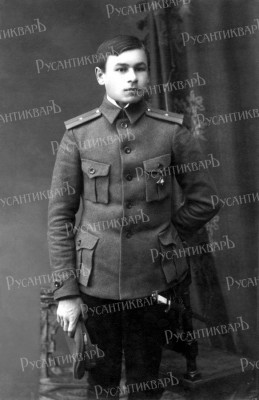 Маненьков Иван Сергеевич, выпуск 01.05.1915, 193-й пехотный Свияжский полк..jpg