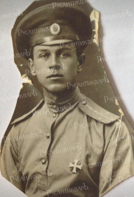 Выпускник училища штабс-капитан Николай. Фото 1917..jpg