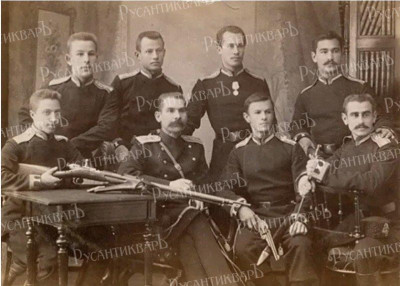 Юнкера в перерыве между занятиями..jpg