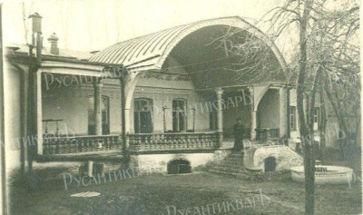 2.Внутренние постройки училища..jpg