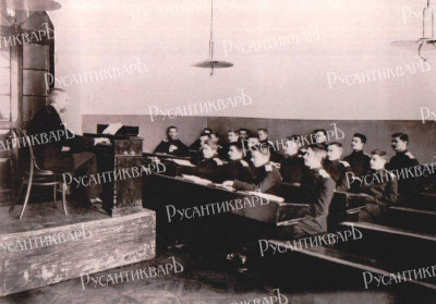 Классные занятия в училище..jpg