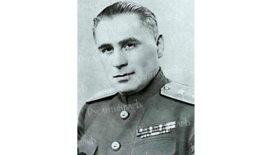 Старший майор госбезопасности Петр Судоплатов.jpg