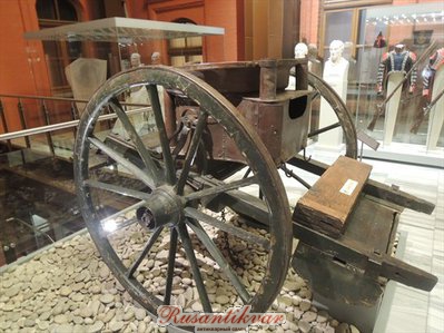 B29C3443[1].jpg