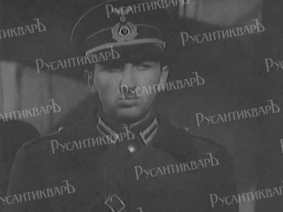 Боевой киносборник №10. Молодое вино (1942).jpg