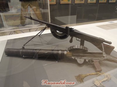 B1DB2513[1].jpg