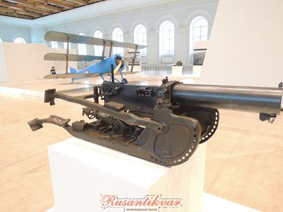 9462735A[1].jpg