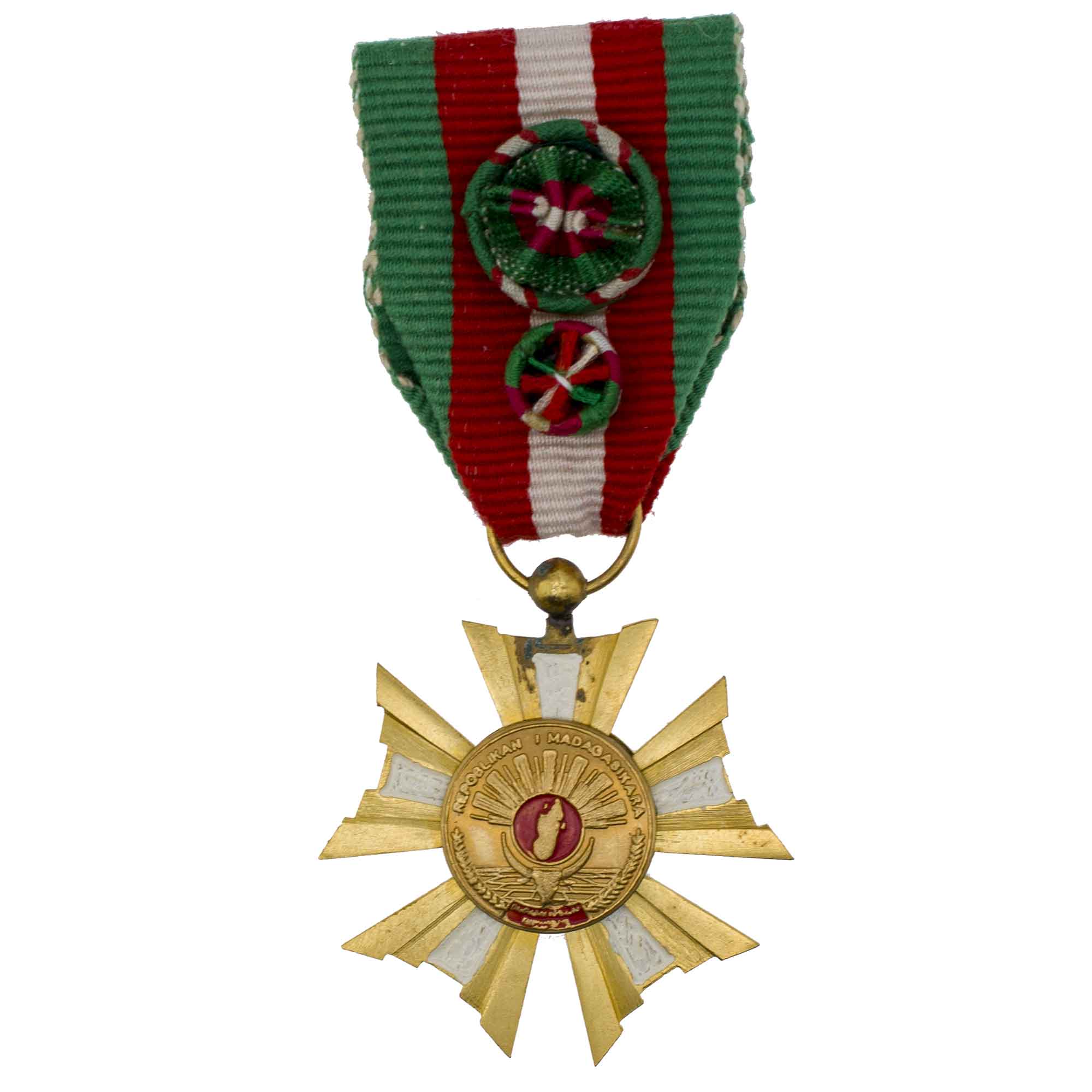 Мадагаскар (Республика Мадагаскар, 1992 - 2025 гг). Национальный орден Мадагаскара, 4 степень. Офицер. III тип.