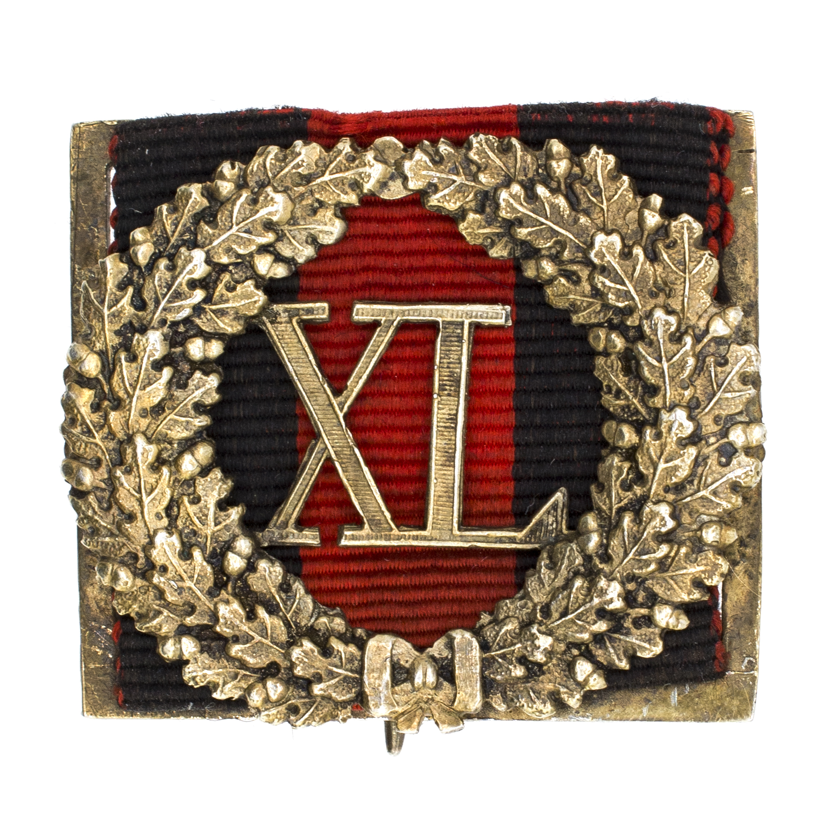 Знак отличия за 40 лет беспорочной службы для гражданского чиновника.