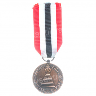 Нигерия. Медаль "В память 10 - й годовщины независимости Федеративной Республики Нигерии. 1963 - 1973 гг.