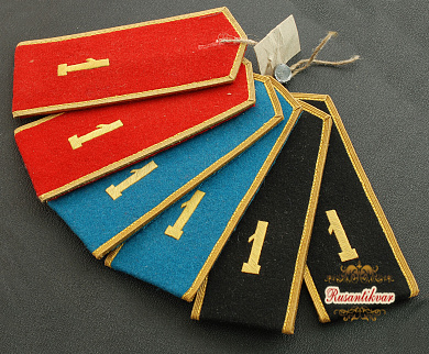 Погоны особой парадной формы 1-ой роты почетного караула