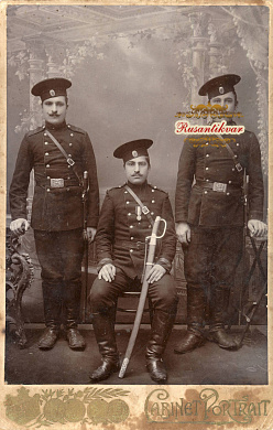 Набор из 3 фотографий кабинет-портрет Российской Императорской армии