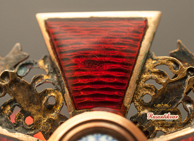 Императорский орден Святой Анны II степени с мечами (золото)