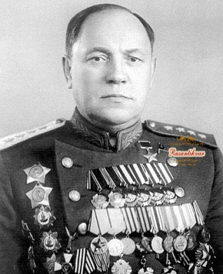 Прогон на повседневную рубашку Маршала Советского Союза Захарова М.В.
