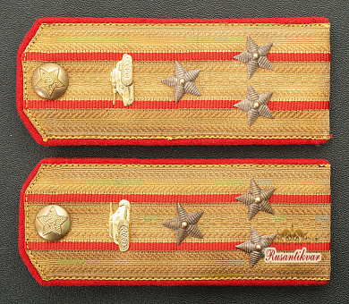 Погоны полковника БТВ образца 1946 г.