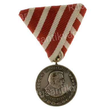 Медаль " За бога и за народ"