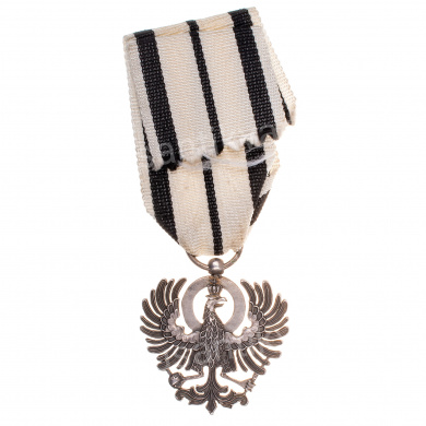 Пруссия. Орден Королевского Дома Гогенцоллернов за гражданские заслуги 4 степени.