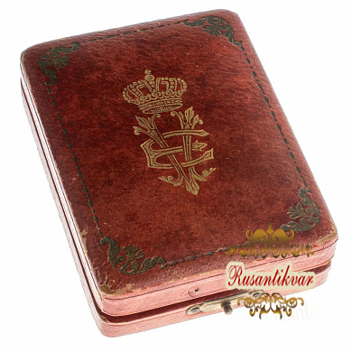 Италия . Знак Ордена (Крест Рупперта) "Короны Италии" 5 степень  с оригинальным футляром.