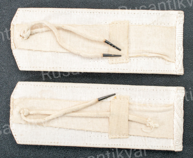 Погоны на парадную рубашку Маршала авиации Кожедуба И.Н. с документом