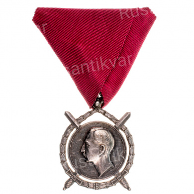 Болгария. Орден "За Заслуги" 2 степень 4 тип с портретом Царя Бориса III на ленте мирного времени (1918 - 1943 гг).